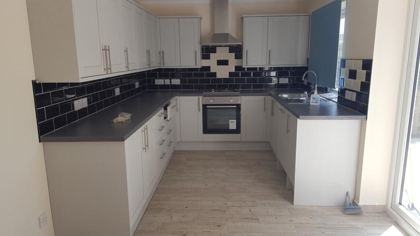 House in Oxford, Town Furze, Headington - More