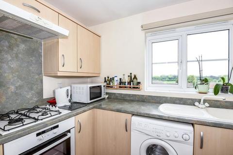 2 bedroom flat to rent, Sherwood Place,  Headington,  OX3