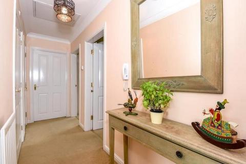 2 bedroom flat to rent, Sherwood Place,  Headington,  OX3