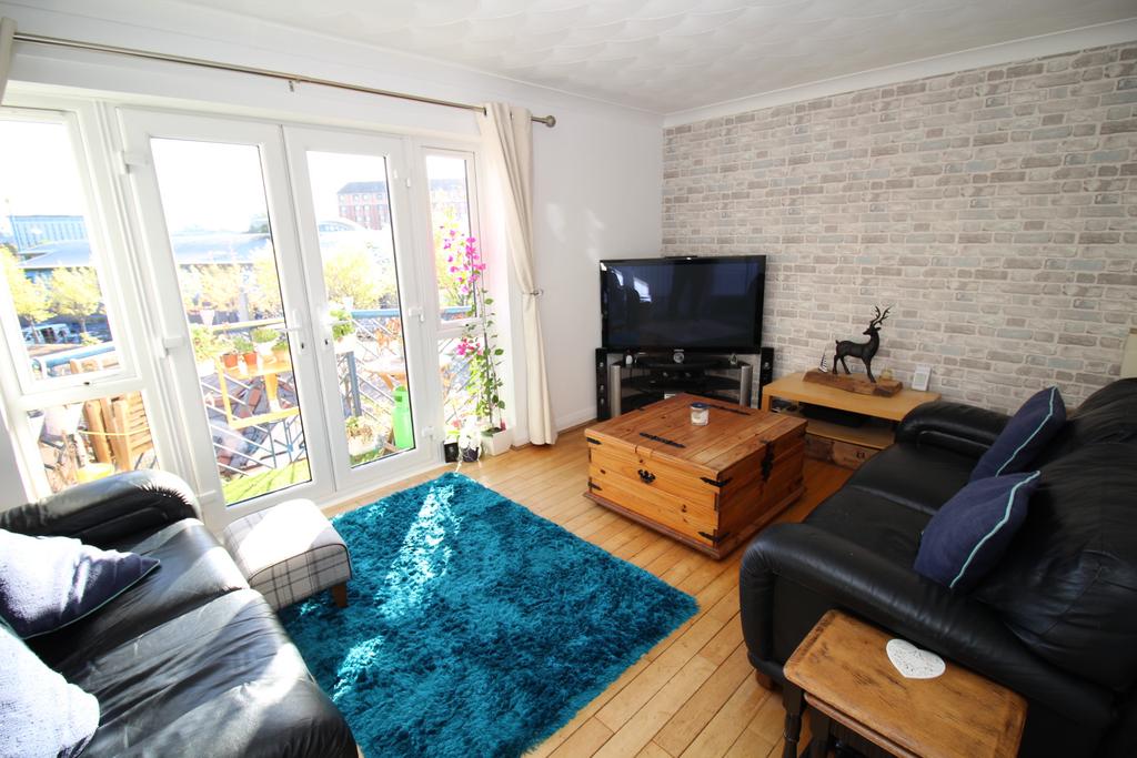 Vancouver Quay, Salford Quays, Salford, Lancashire, M50 2 bed apartment