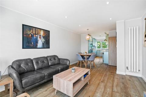 31 Balmain Close, London, W5 5BY
