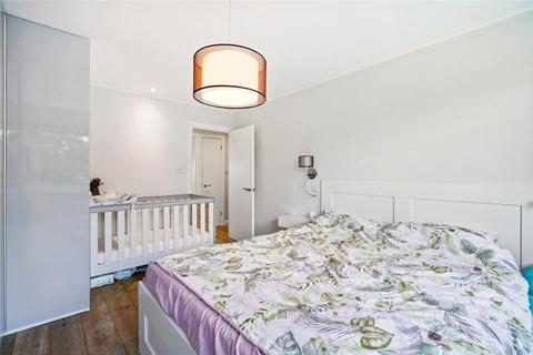 31 Balmain Close, London, W5 5BY