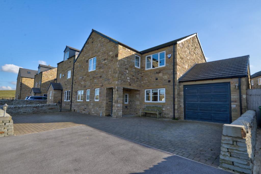 Asquith Drive, Skipton, BD23 4 bed detached house £2,000 pcm (£462 pw)