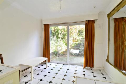 45 Ashurst Road, Brighton, BN2 4PJ