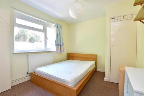 45 Ashurst Road, Brighton, BN2 4PJ