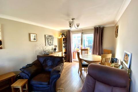 41 Bentley Close, Northampton, NN3 5JS