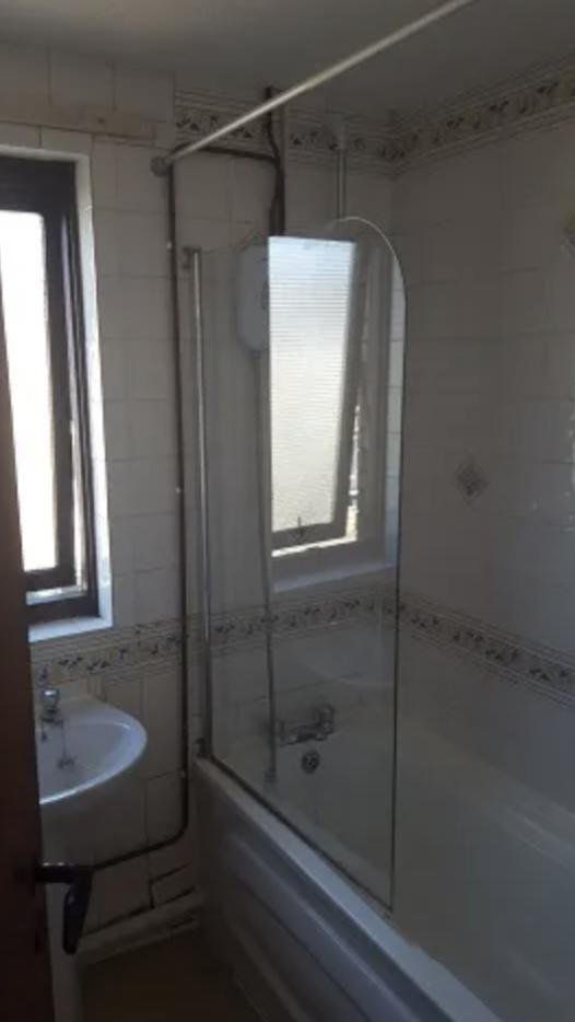 House in Oxford - More