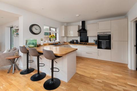 14 Sanderling Road, Herne Bay, CT6 6HZ