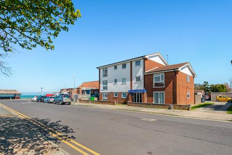 2, Royal Court Pier Avenue, Whitstable, CT5 2SB