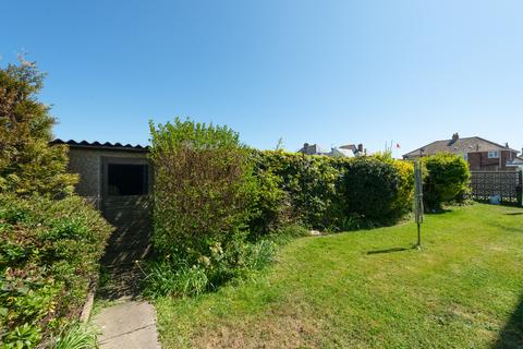 2, Royal Court Pier Avenue, Whitstable, CT5 2SB