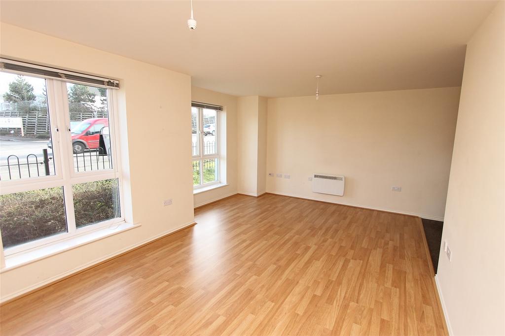 Foxoak Street, Cradley Heath 2 bed apartment £550 pcm (£127 pw)