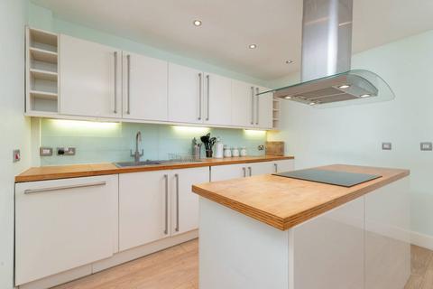 36/2 Joppa Road, Edinburgh, EH15 2ET