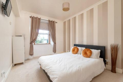 36/2 Joppa Road, Edinburgh, EH15 2ET