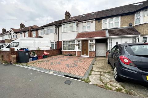 118 Springwell Road, Hounslow, TW5 9BP