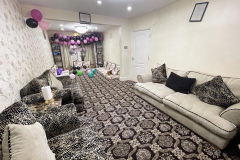 118 Springwell Road, Hounslow, TW5 9BP