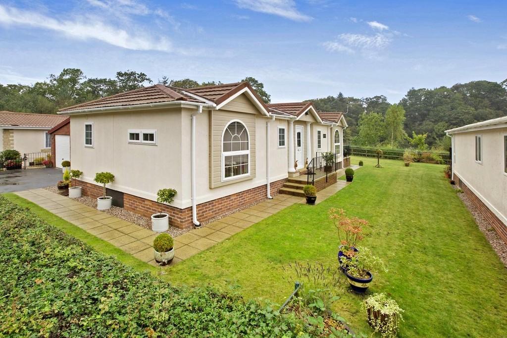 New Park, Bovey Tracey 2 bed mobile home £245,000