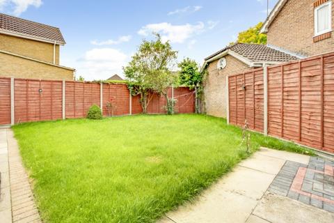 5 Burlington Close, Pinner, HA5 2TP