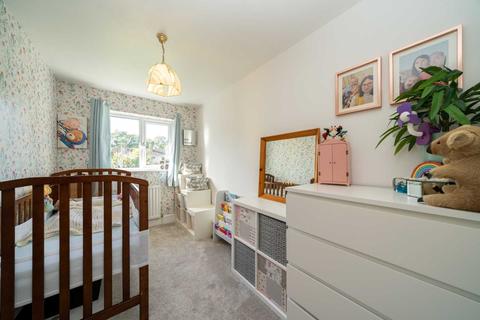 70 Roseheath, Hemel Hempstead, HP1 2NG