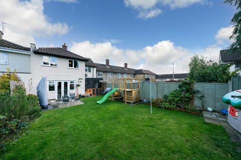 70 Roseheath, Hemel Hempstead, HP1 2NG
