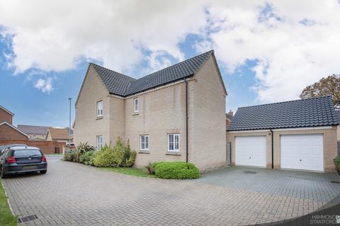 4 bedroom detached house for sale - Almond Drive, Cringleford