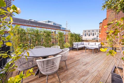 3 bedroom penthouse to rent, Catherine Place, Westminster, London, SW1E