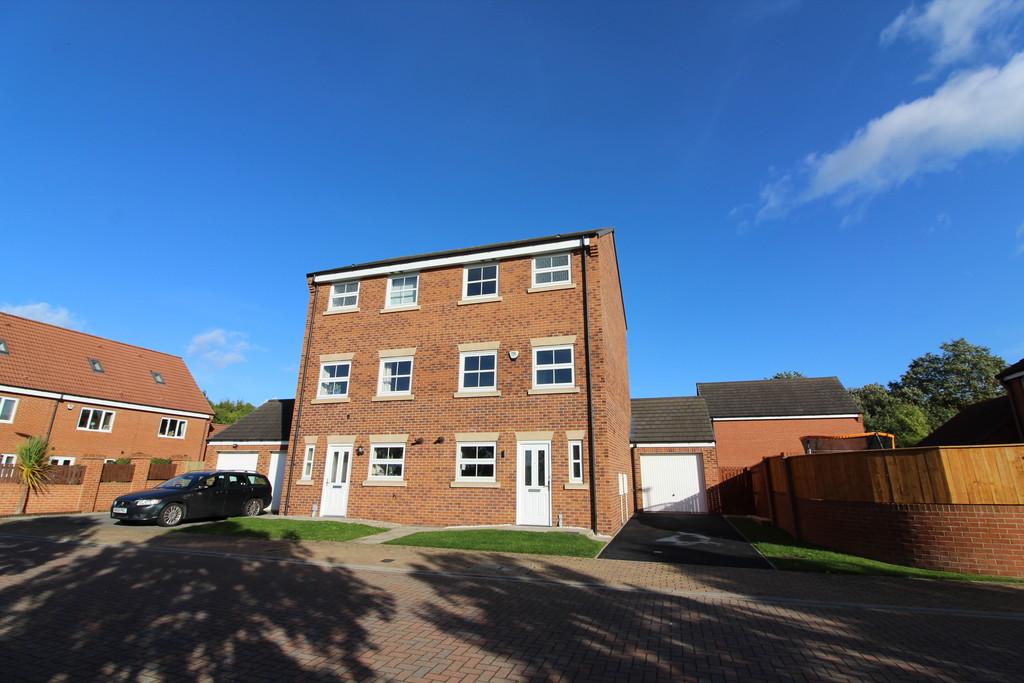The Lanes, Darlington 4 bed townhouse £175,000