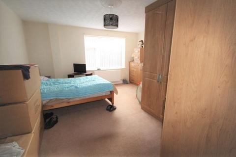 3 bedroom detached bungalow for sale, King George Street, Shotton