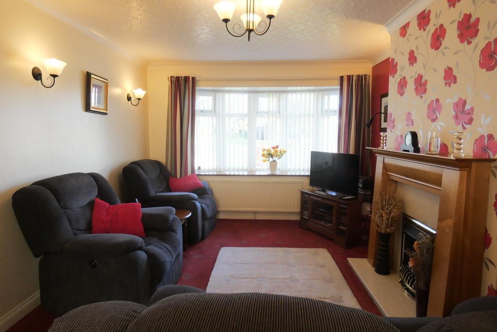Longleat, Great Barr, Birmingham 4 bed semidetached house £375,000