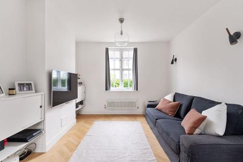 109 Willifield Way, London, NW11 6YH