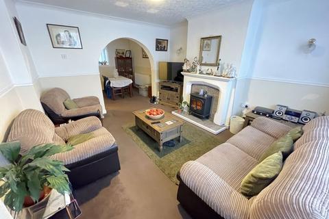 8 Bexley Road, Birmingham, B44 0AG