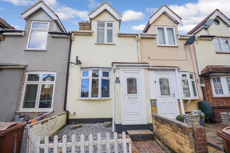 Digby Road, StanfordLeHope 2 bed terraced house £290,000