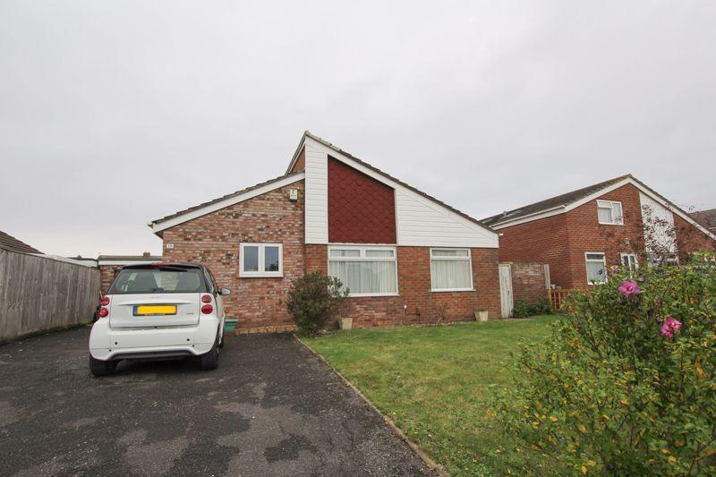 Westerleigh Road, Clevedon 3 bed detached bungalow £1,150 pcm (£265 pw)