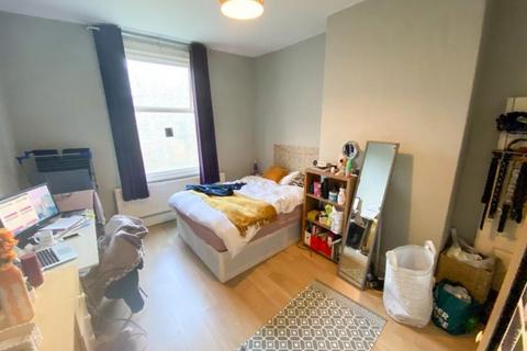 7 bedroom house share to rent, 232 Ecclesall Road, Sheffield