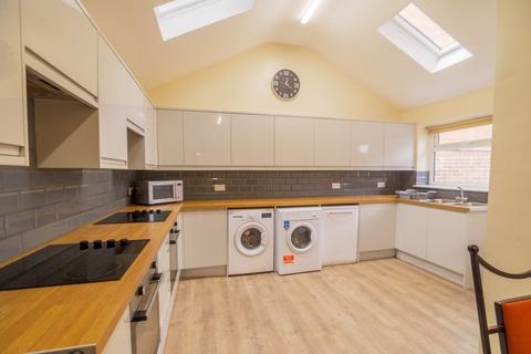 7 bedroom house share to rent, 45 Walton Road, Ecclesall