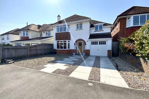 42 Baring Road, Bournemouth, BH6 4DT