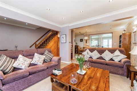 22 Brandon Road, Southall, UB2 5SL