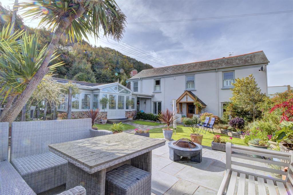 Atlantic Way, Westward Ho, Bideford 3 bed link detached house £650,000