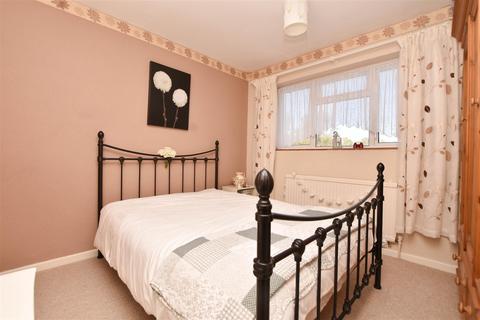 19 Bodiam Crescent, Eastbourne, BN22 9HQ