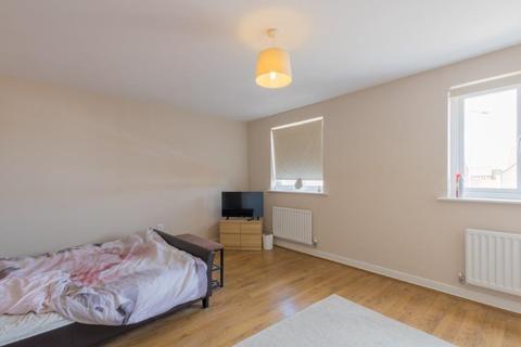 11 Appleton Mews, Colchester, CO4 5ZQ
