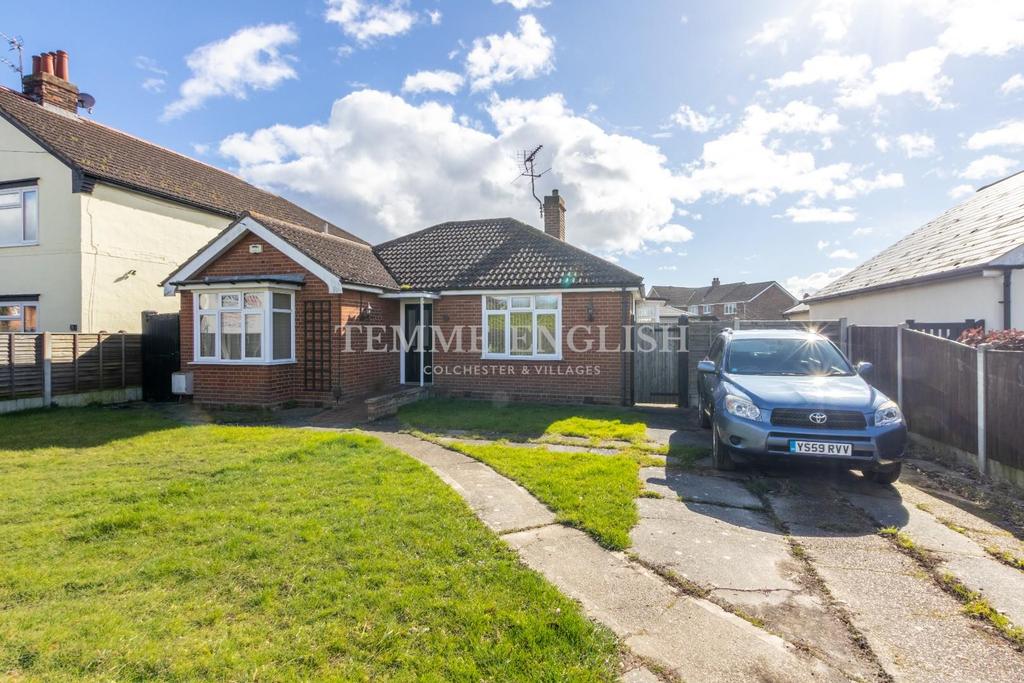 Dugard Avenue, Colchester 3 bed detached bungalow £375,000