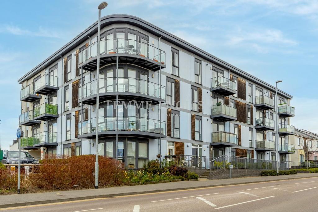 Turner Road, Colchester 1 bed flat £160,000