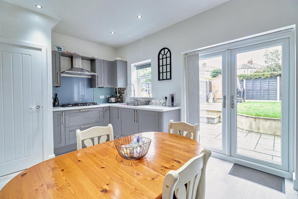 Kitchen diner
