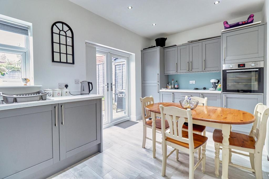Kitchen diner