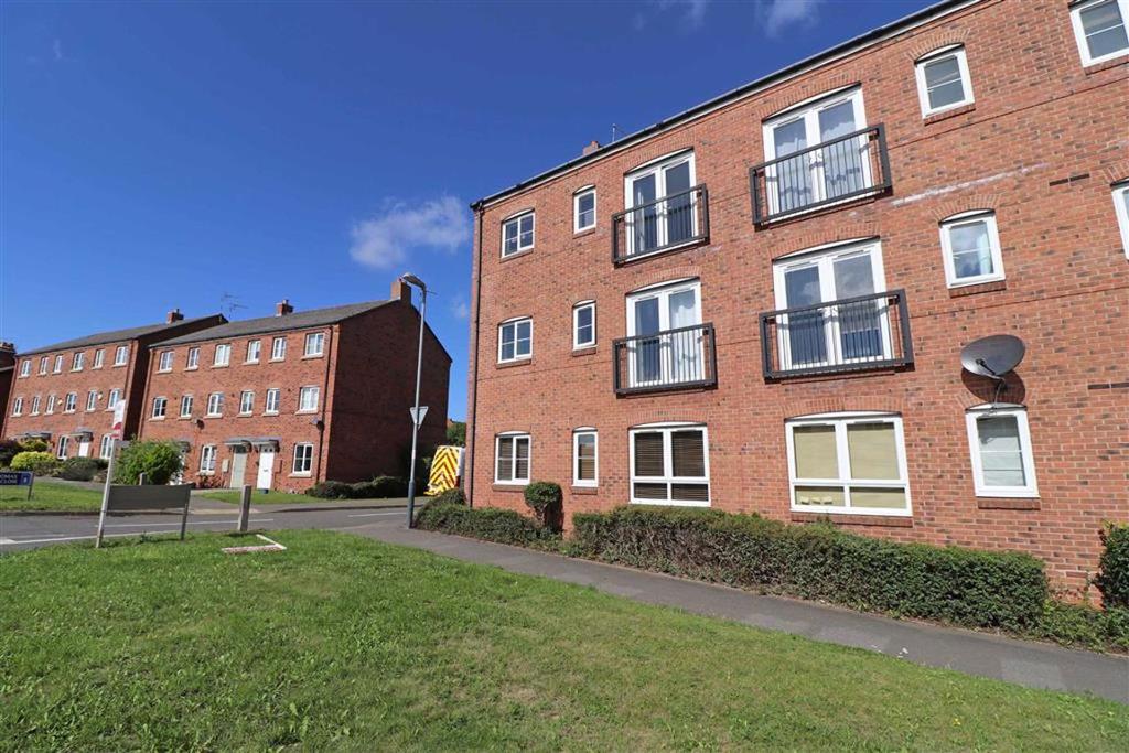 Sir Thomas White Close, Warwick, CV34 2 bed flat £850 pcm (£196 pw)