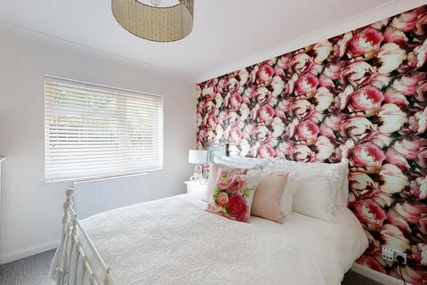 2 Babs Oak Hill, Sturry, Canterbury, CT2 0JR