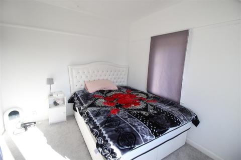 1 Warwick Square, Darlington, DL3 0DH