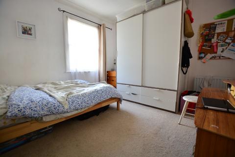 1 bedroom flat to rent, Goldstone Road, Hove, BN3