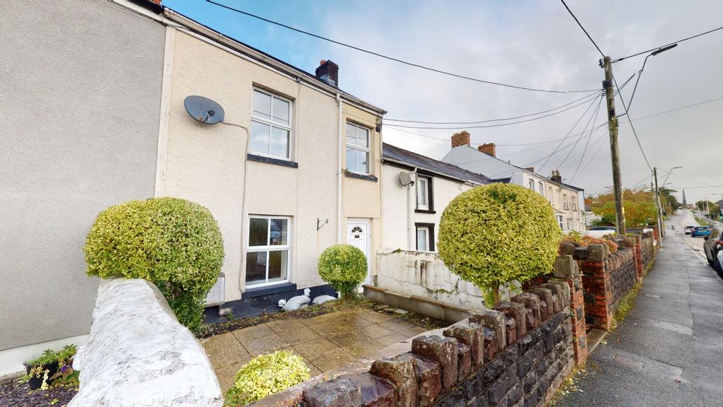Old St. Clears Road, Johnstown, Carmarthen, Carmarthenshire, SA31 2 bed