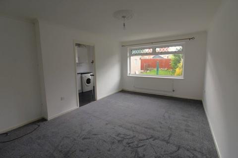 2 bedroom bungalow to rent, Fir Tree Rise, Ipswich, IP8