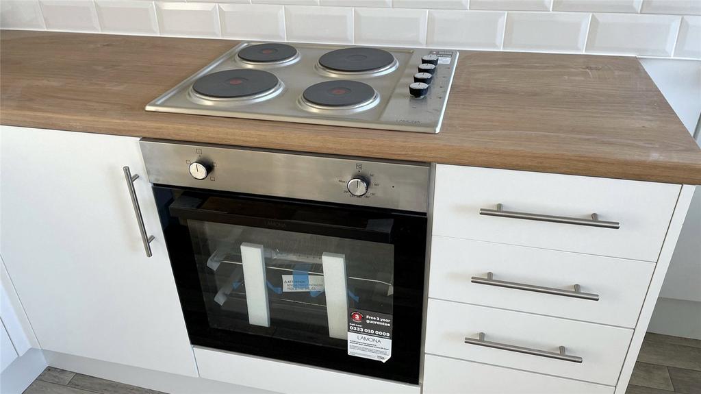 Oven